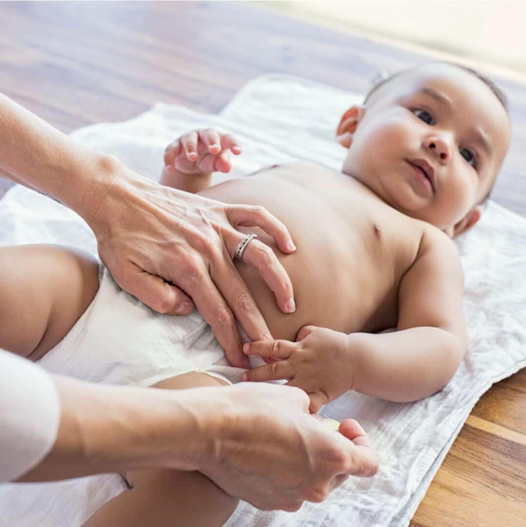 Como Trocar a Fralda do Bebê: Passo a Passo, Dicas e Mais - La Luna